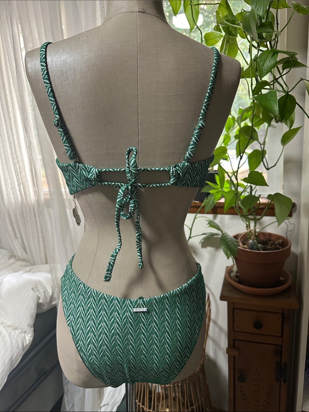 Green Patterned Knot-Front Bikini Set - Picture 2 of 2